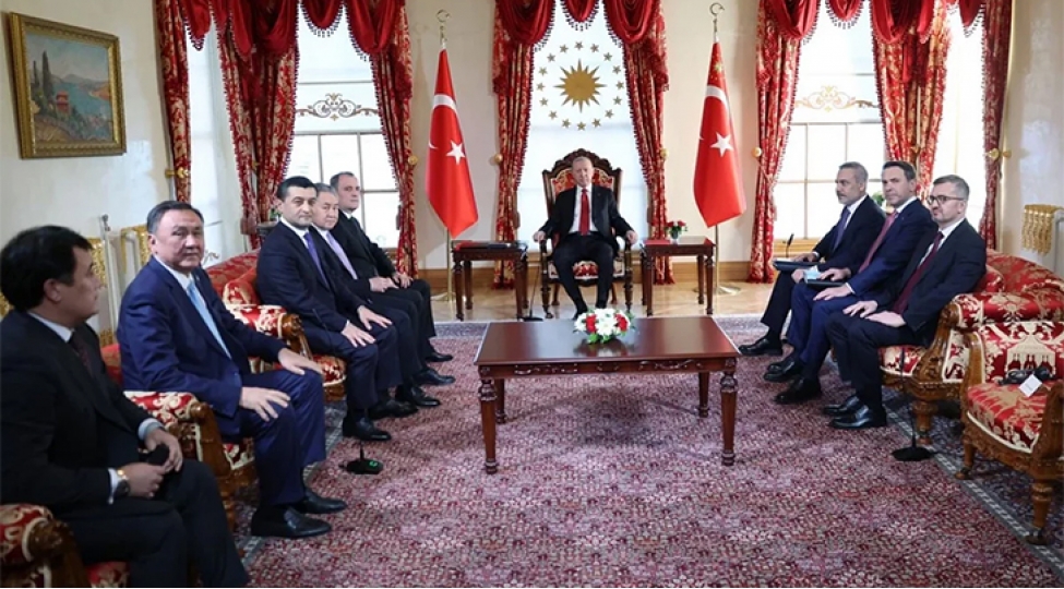 erdogan-tdt-ye-uzv-dovletlerin-xarici-ishler-nazirlerini-qebul-edib