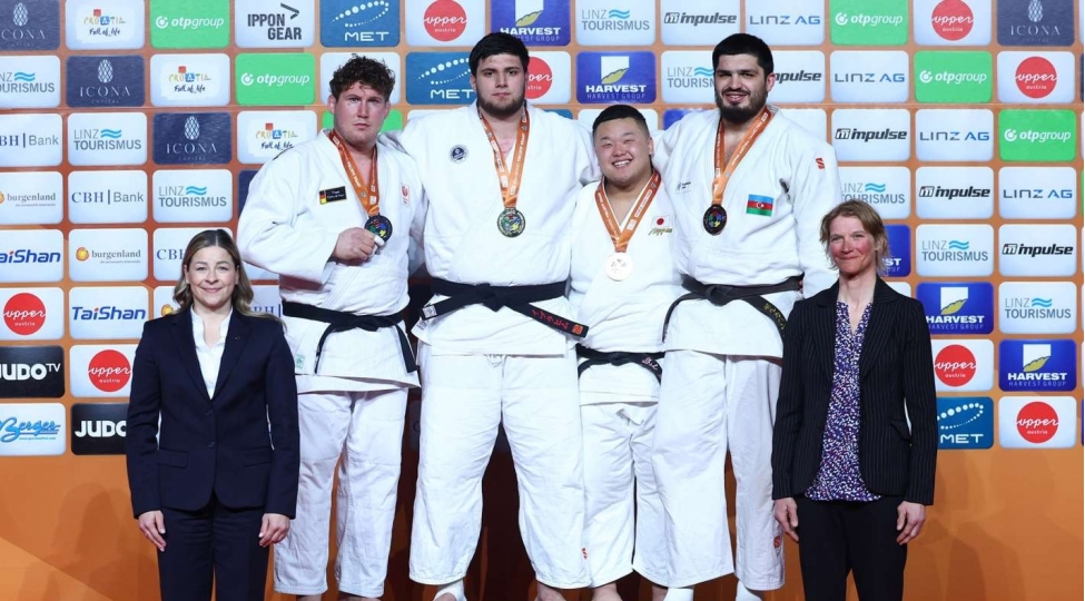 azerbaycan-beynelxalq-yarishi-4-medalla-tamamlayib