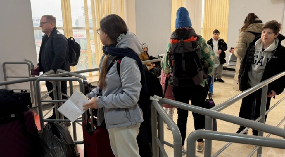 daha-7-meksika-diplomati-ve-onlarin-aile-uzvleri-azerbaycan-erazisine-kechib