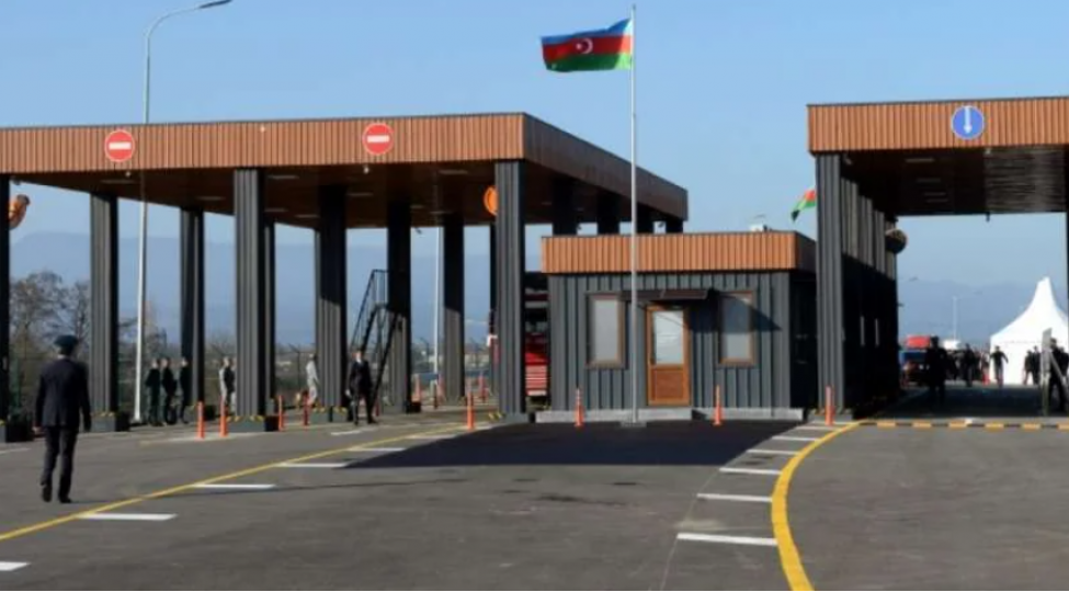 azerbaycanla-iran-arasinda-yuklerin-dashinmasi-meqsedile-girish-chixish-berpa-olunub
