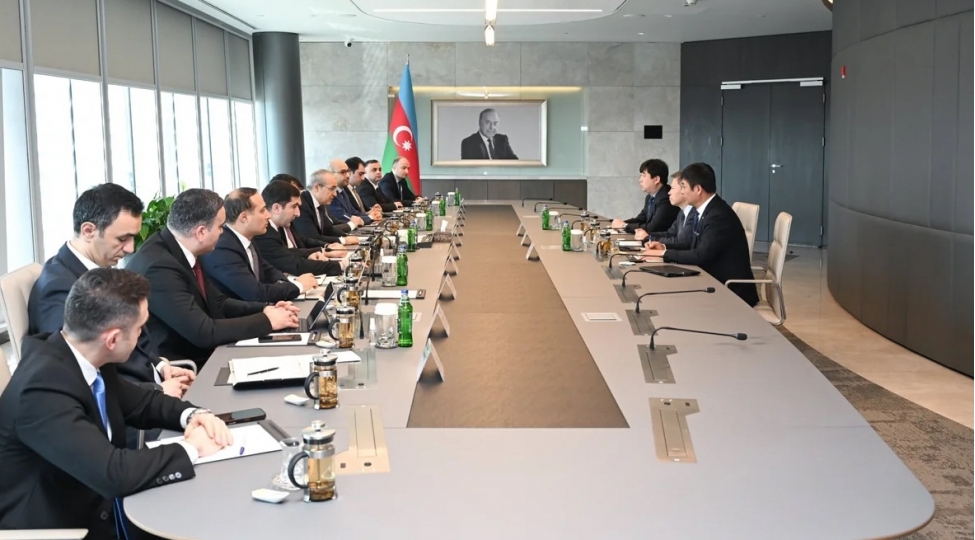 azerbaycan-ve-chinin-isoftstone-shirketi-innovasiya-emekdashligini-muzakire-edib