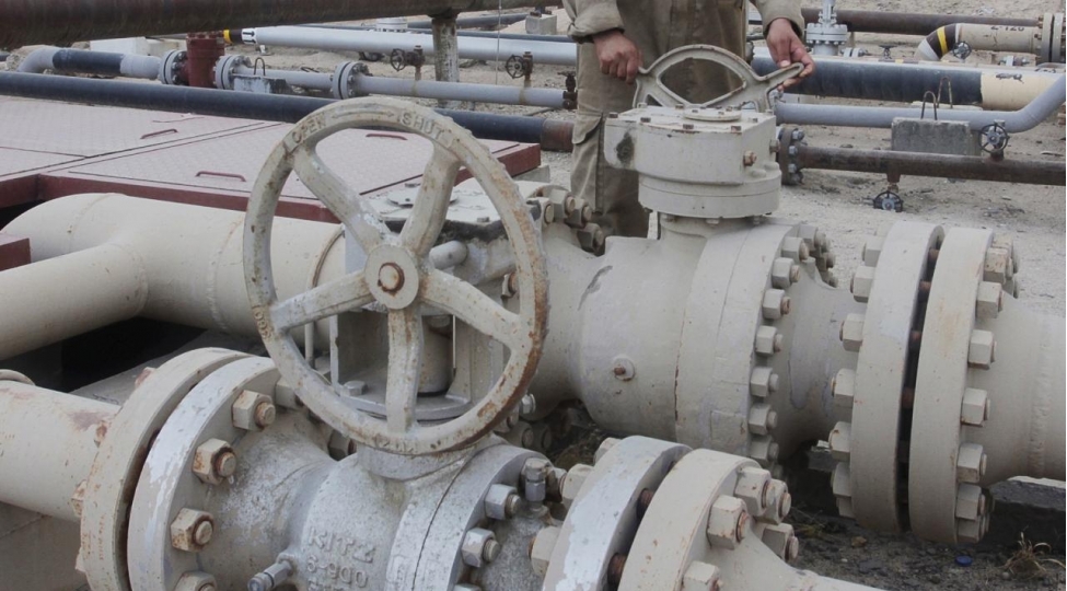 iraq-neft-limanlarini-bagladigini-elan-etdi