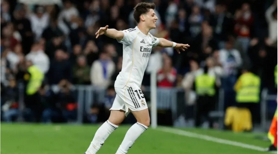 arda-guler-fantastik-qol-vurub