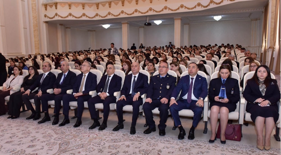 sumqayitda-region-genclerinin-narkomaniya-ile-mubarize-uzre-ii-forumu-kechirilib