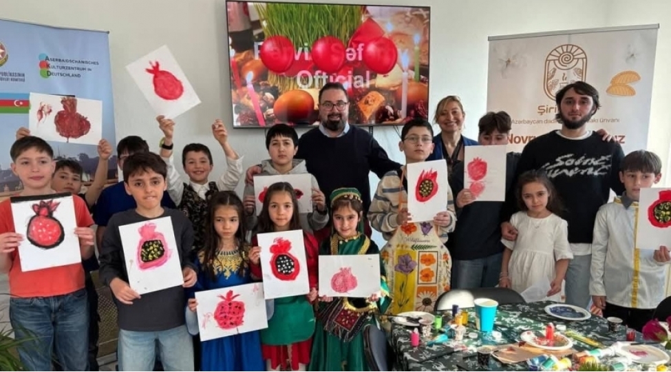 shtutqartdaki-azerbaycan-evinde-novruz-shenliyi