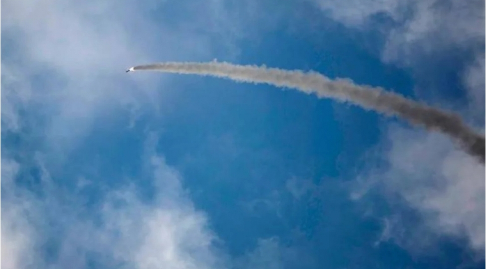 irandan-tel-nof-bazasina-zerbeler