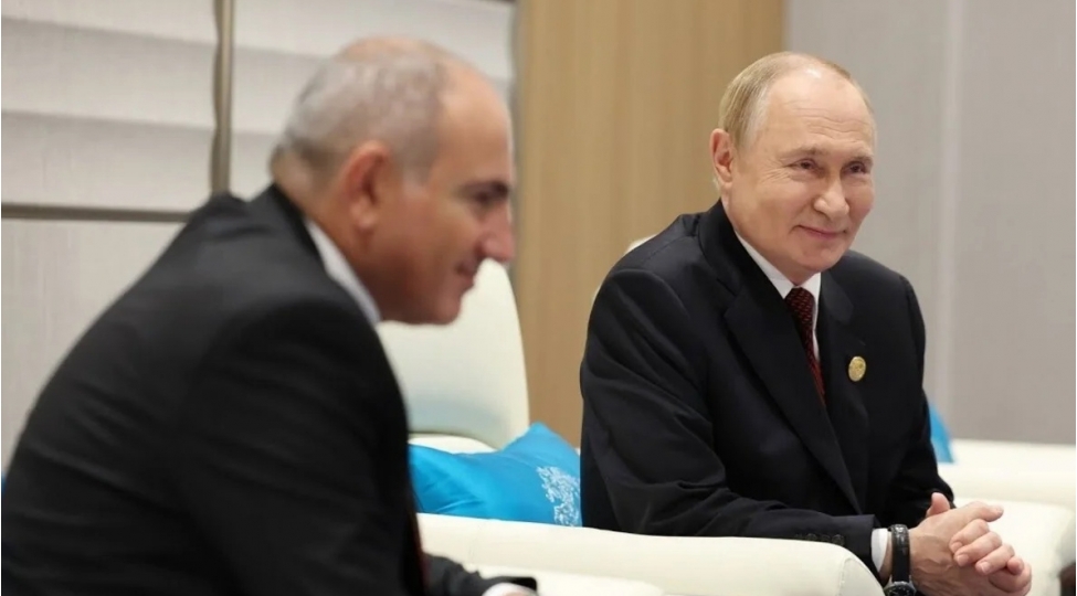 putin-ve-pashinyan-ikiterefli-munasibetleri-muzakire-edibler