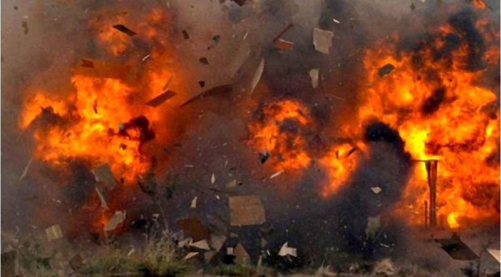 absh-de-neft-emali-zavodunda-partlayish