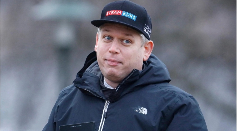 islamofob-rasmus-paludan-danimarka-parlamentine-sechilmeyib