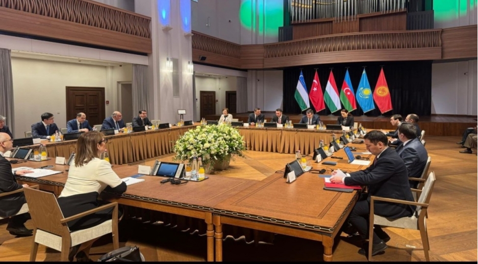 hikmet-haciyev-dovlet-ve-hokumet-bashchilarinin-diplomatik-komekchilerinin-toplantisinda-ishtirak-edib