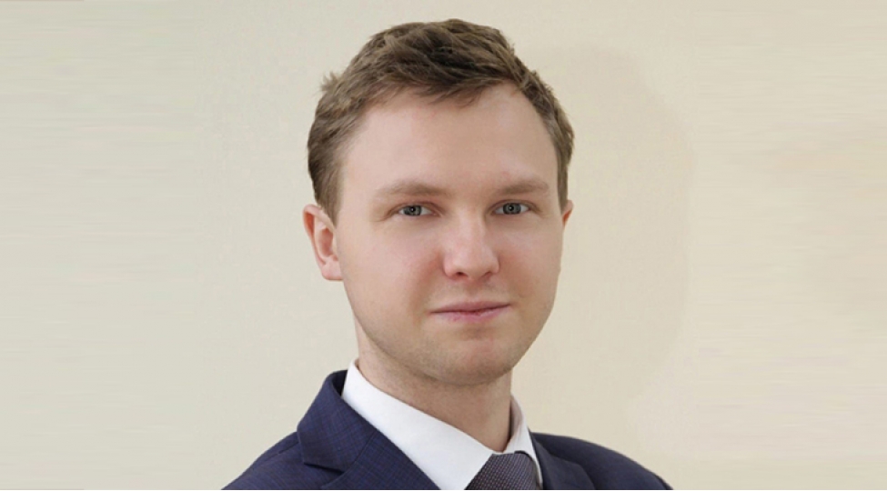 moskva-ve-baki-arasinda-enerji-terefdashligi-berpaolunan-enerji-menbeleri-sahesinde-genishlene-biler-rusiyali-ekspert