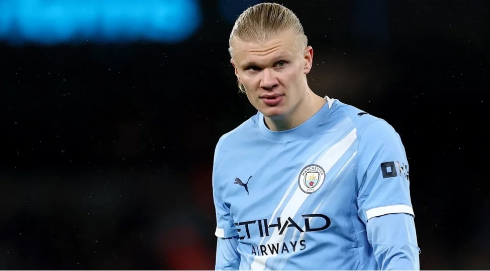 holann-ingiltere-premyer-liqasinin-en-chox-qazanan-futbolchusudur