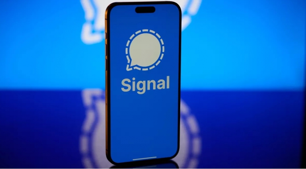 avropa-komissiyasi-signal-chatini-kibertehluke-narahatligina-gore-silib-politico