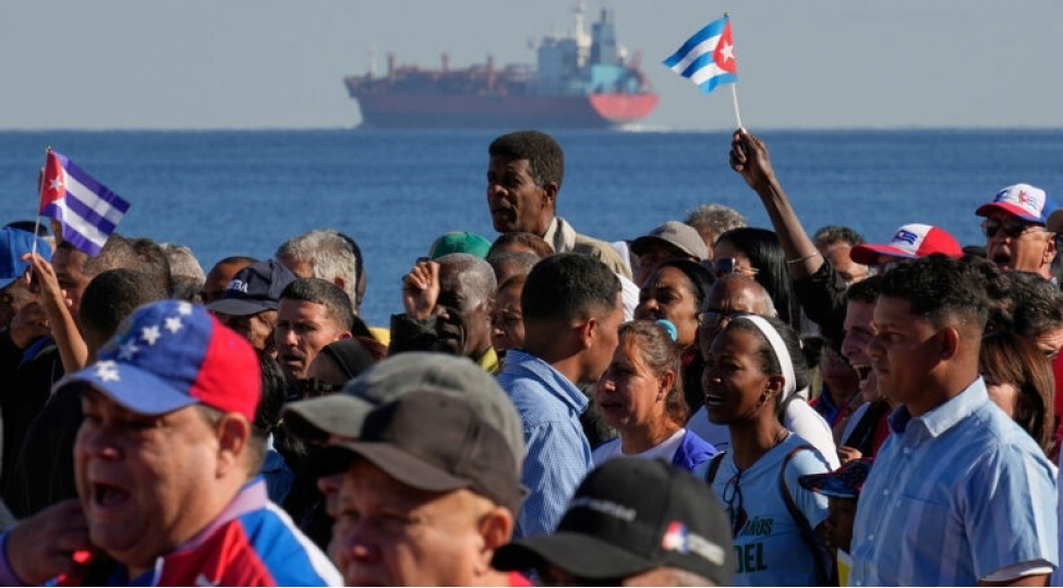 absh-kubada-hakimiyyet-deyishikliyi-planlarini-texire-salib-politico