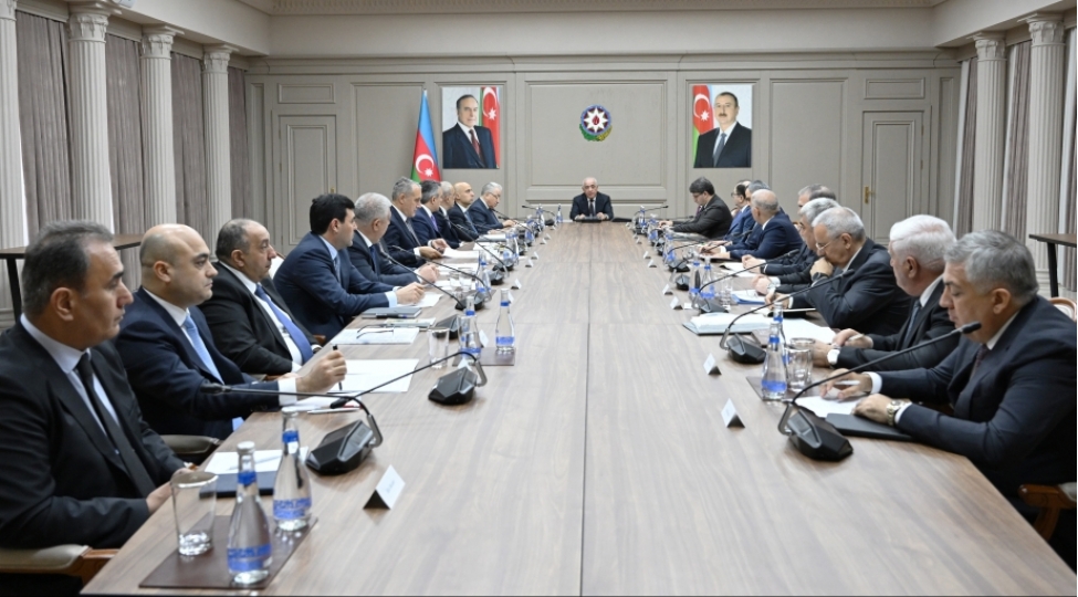 nazirler-kabinetinde-mushavire-aidiyyeti-merkezi-ve-yerli-icra-hakimiyyeti-orqanlarina-muvafiq-tapshiriqlar-verilib