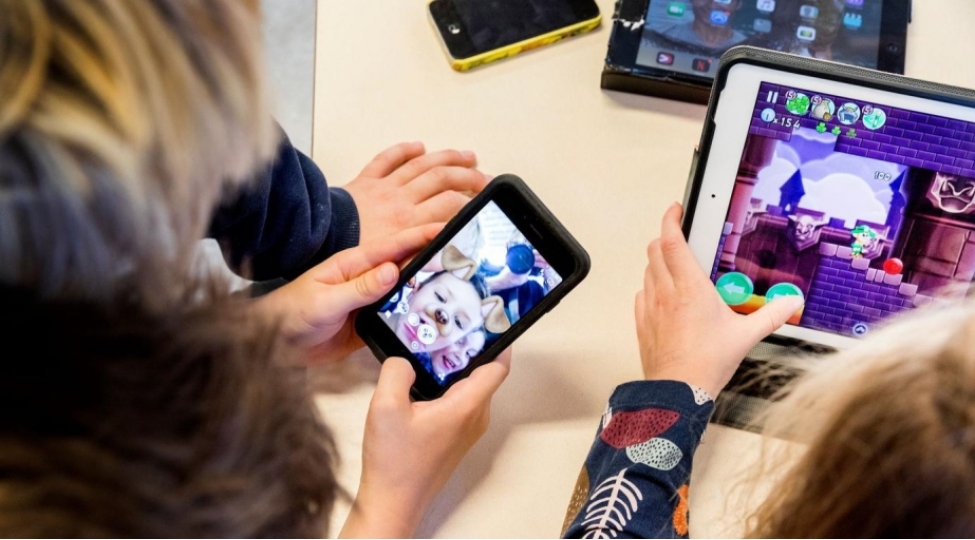 norvechde-mekteblilerin-oxuma-bacariginin-ashagi-olmasi-tenqid-edilib