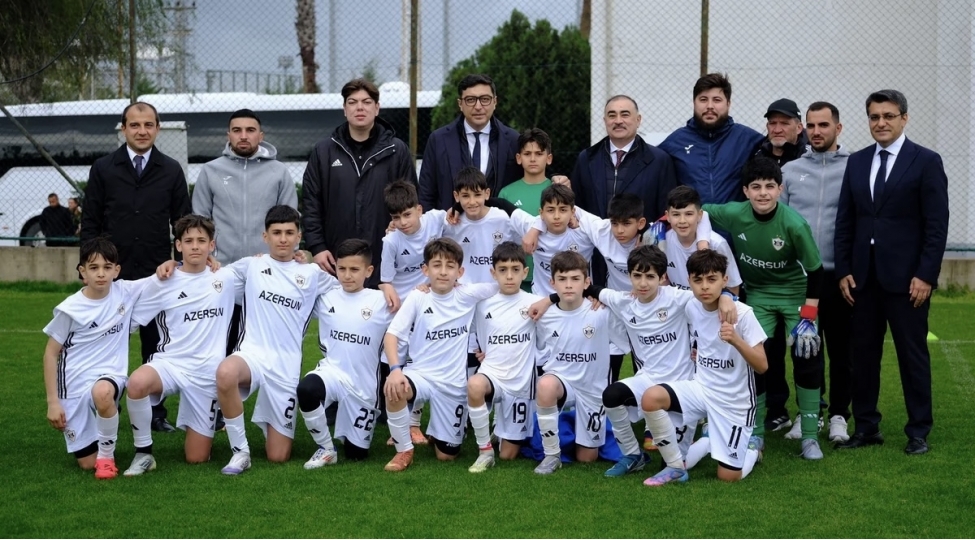 qarabagin-u-12-komandasi-antalyada-turnire-qatildi