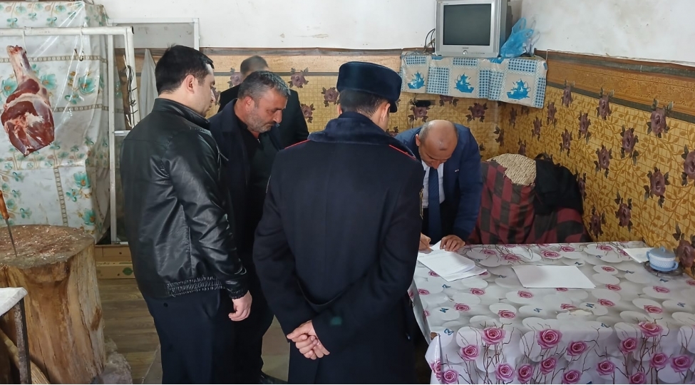 dashkesende-et-satishi-ve-kuche-ticareti-ile-bagli-monitorinq-kechirilib