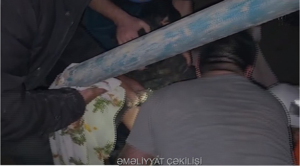 bakixanov-qesebesinde-yashayish-evi-chokub-xesaret-alan-var