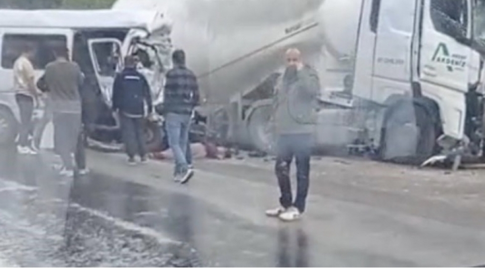 turkiyede-qeza-olub-olenler-ve-yaralananlar-var