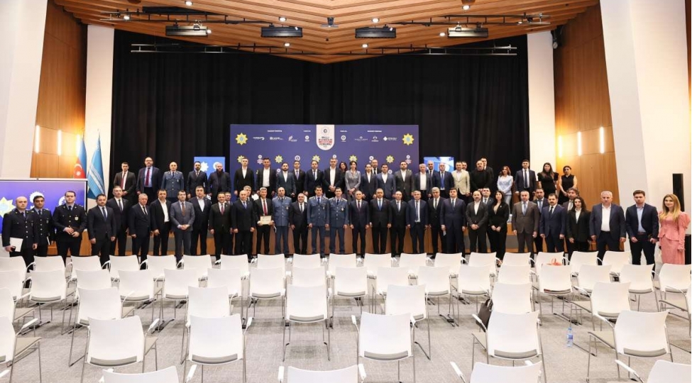 shahin-bagirov-gomruk-orqanlari-sahibkarlarla-dialoqun-qurulmasina-onem-verir