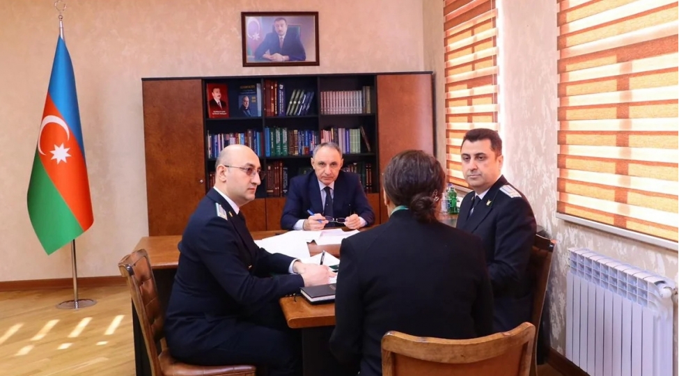 kamran-eliyev-bakinin-nizami-rayonunda-vetendashlari-qebul-edib