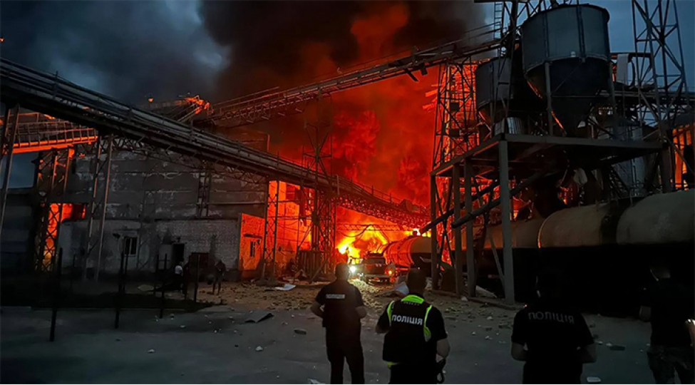 ukrayna-rusiyadaki-neft-obyektlerine-hucum-edib