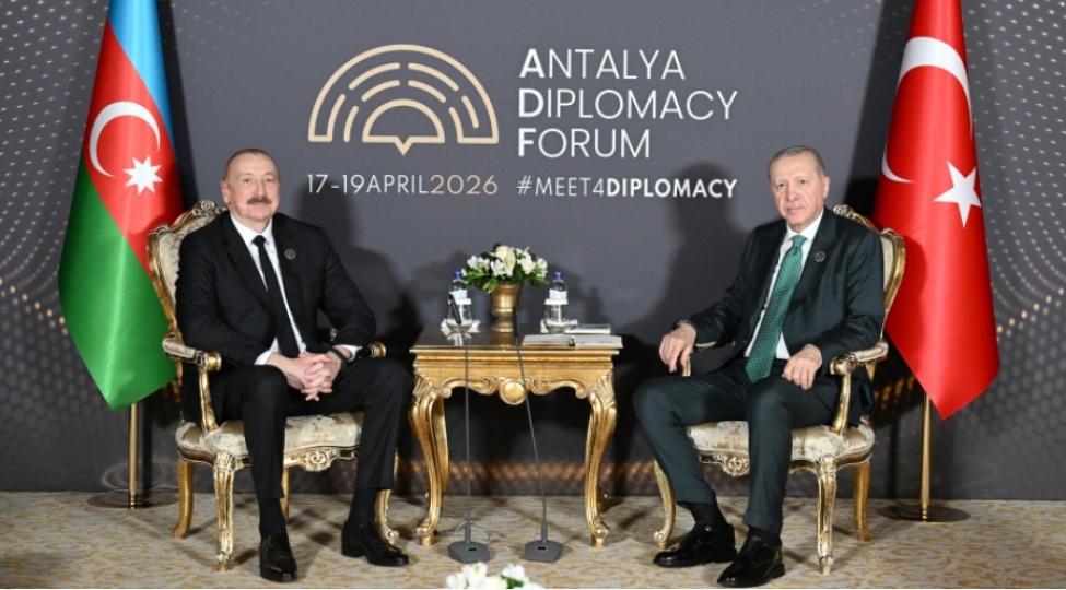 prezident-ilham-eliyevin-sosial-media-hesablarinda-turkiyeye-ishguzar-seferi-ile-bagli-videocharx-paylashilib-video