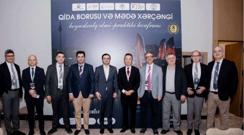 qida-borusu-ve-mede-xerchenginde-azerbaycan-ve-turkiye-hekimlerinin-tecrube-mubadilesi-yeni-merhele-achir-foto