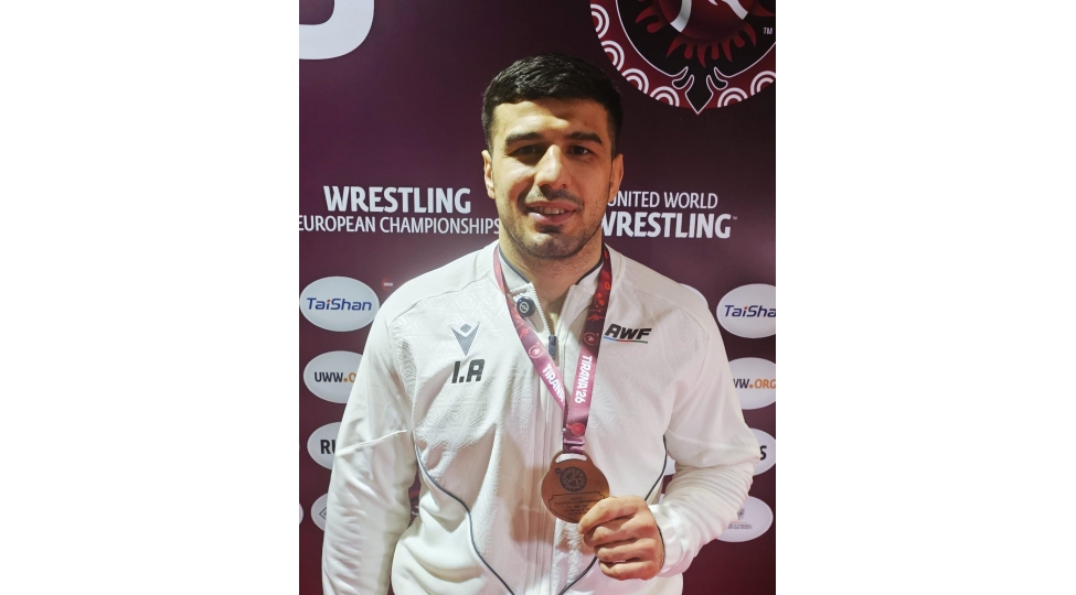 islam-abbasov-chatishmazliqlari-qarshidaki-yarishlarda-aradan-goturmeye-chalishacagiq