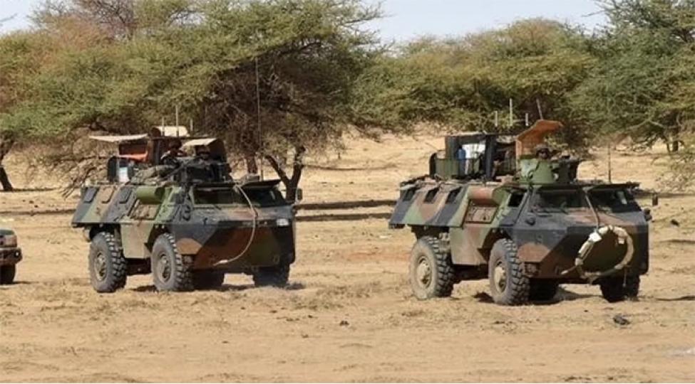 reuters-malinin-esas-herbi-bazasi-yaxinliginda-partlayish-ve-atishma-sesleri-eshidilib