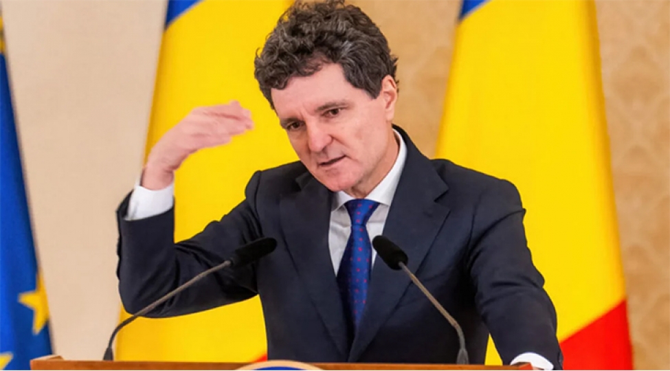 ruminiyada-qadinlarin-qetline-gore-omurluk-hebs-cezasi-tetbiq-edilib