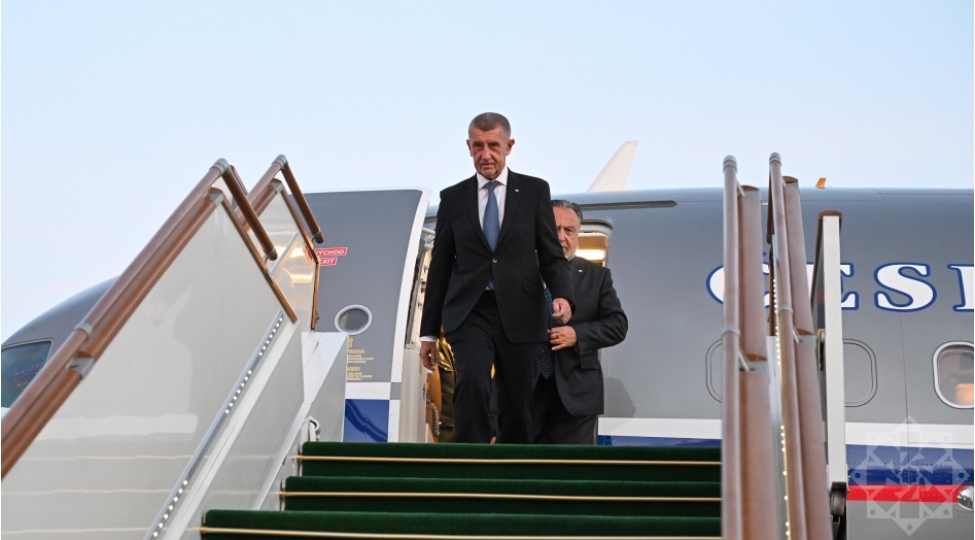 chexiyanin-bash-naziri-azerbaycana-sefere-gelib-yenilenib