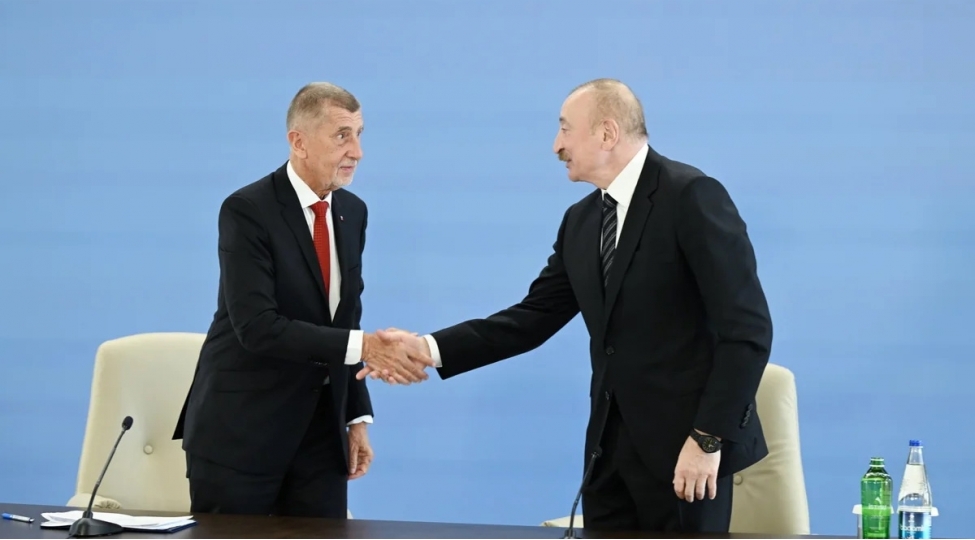 andrey-babish-prezident-ilham-eliyevi-chexiyaya-devet-edib