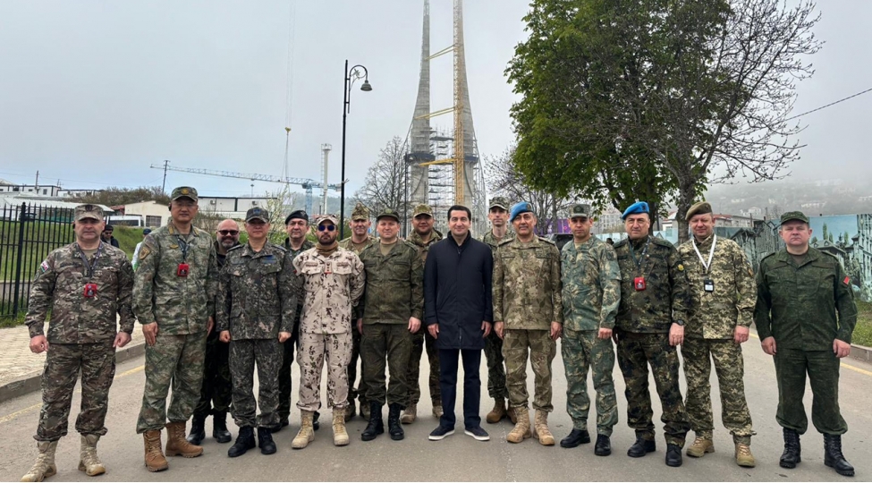 Hikmət Hacıyev Şuşada hərbi attaşelərlə