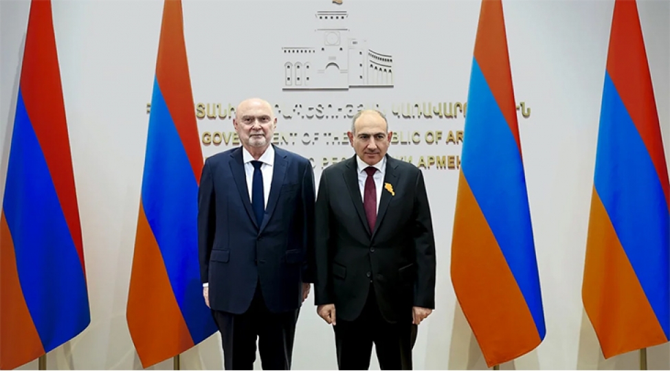 pashinyan-irevanda-atet-in-bash-katibi-ile-gorushub