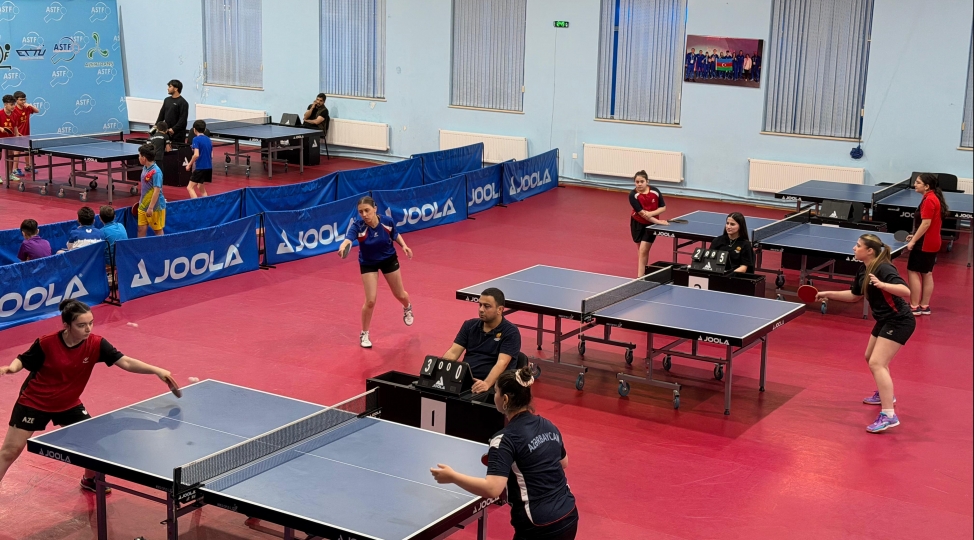 stolustu-tennis-uzre-olke-birinciliyi-kechirilir