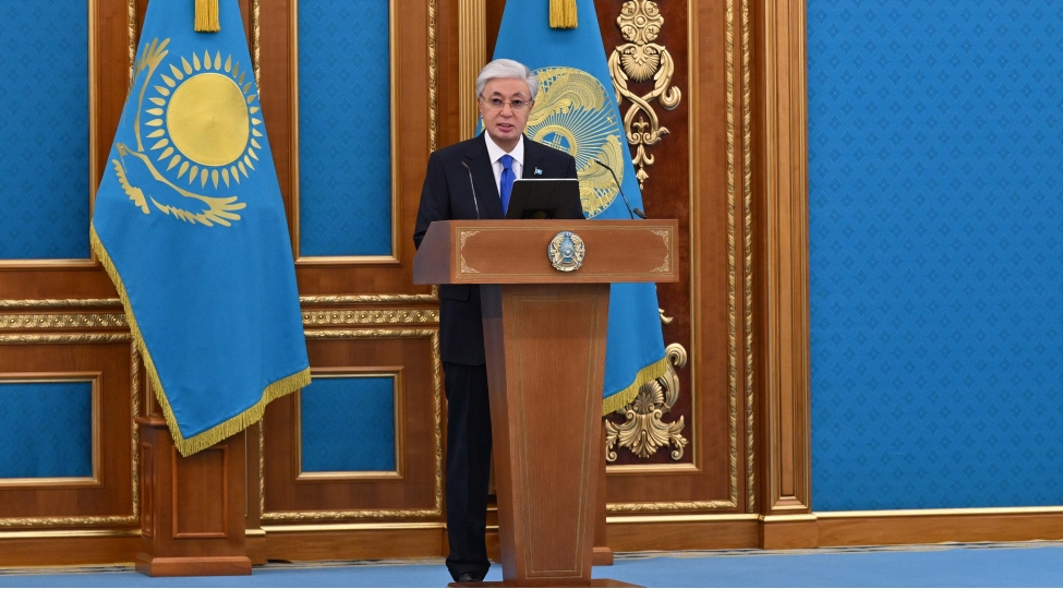 tokayev-qazaxistan-ordusunun-modernleshdirilmesi-ile-bagli-yeni-planlarini-achiqlayib
