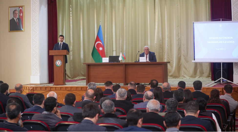 siyezende-sahibkarlarla-biznesin-inkishafina-dair-teklif-ve-ehtiyaclari-muzakire-edilib
