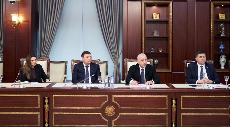 edaletli-idman-ayi-2026-cherchivesinde-azerbaycan-respublikasinin-milli-meclisinde-gorush-teshkil-olunub