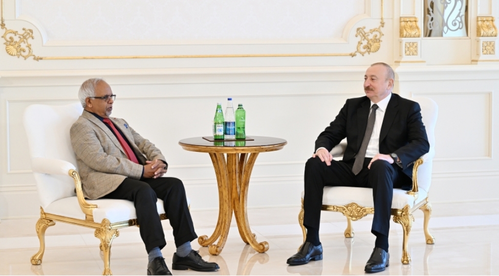prezident-ilham-eliyev-mavriki-prezidenti-ile-gorushub
