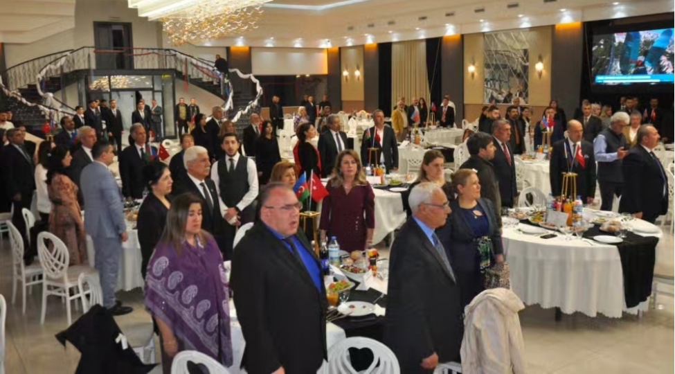 turkiyenin-qars-sheherinde-azerbaycanin-musteqillik-gunu-qeyd-edilib