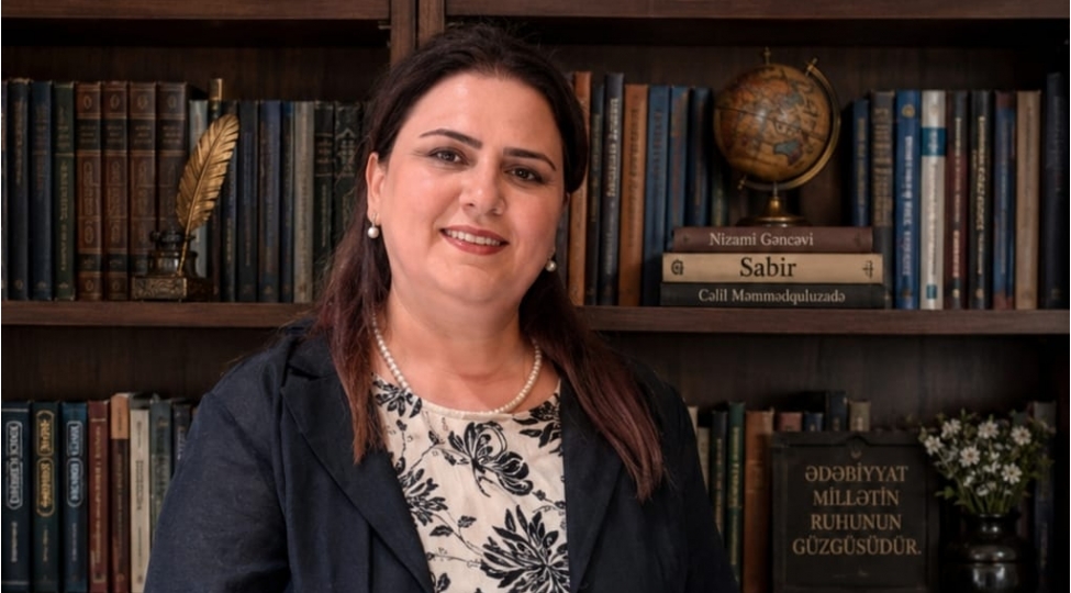 muellimlik-menim-uchun-ilk-novbede-mesuliyyetdir-geleceye-korpu-qurmaq-mesuliyyetidir