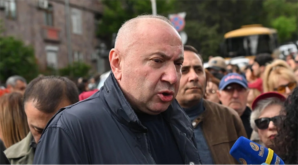 ermenistanda-deputatliga-namized-iki-ay-muddetine-hebs-edilib