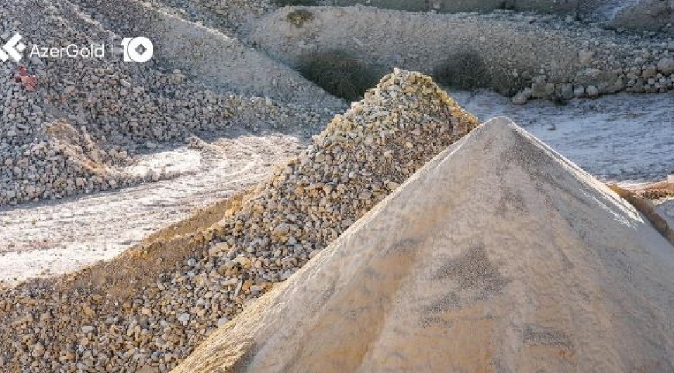 azergold-qeyri-filiz-faydali-qazinti-saheleri-uzre-fealiyyete-bashlayib