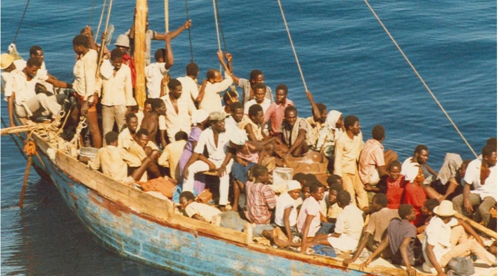 absh-haitiden-gelen-ve-240-miqranti-dashiyan-qayigi-saxlayib