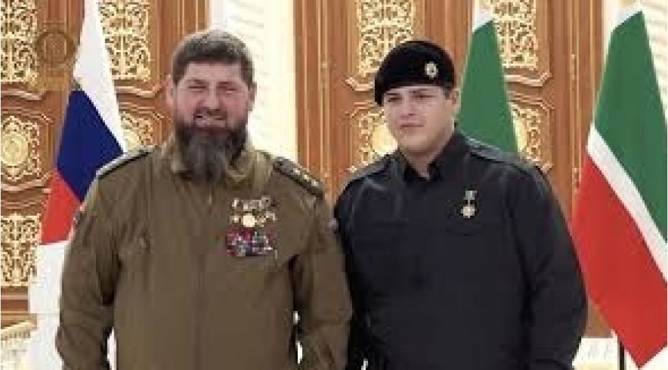adam-kadirova-chechenistan-qehremani-adi-verilib