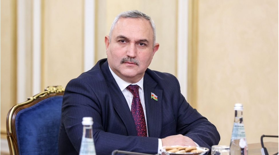 qudretin-ve-qururun-tecessumu-azerbaycan-silahli-quvvelerinin-shanli-salnamesi