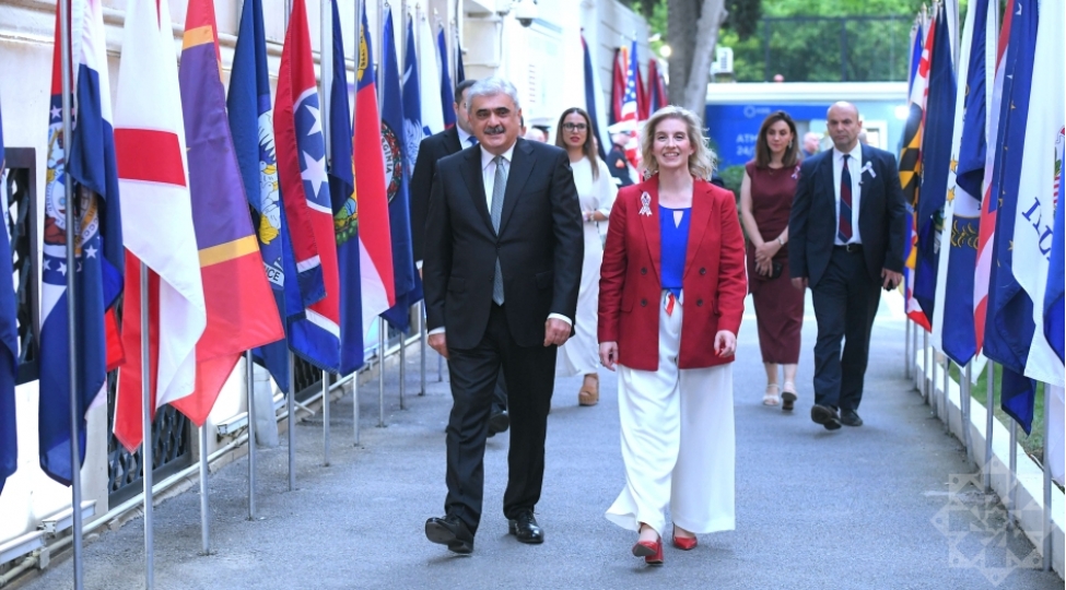 bakida-absh-nin-musteqillik-gunu-qeyd-edilib