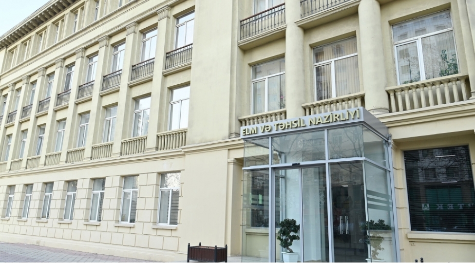 mektebeqeder-tehsil-sahesinde-valideyn-dovlet-ozel-emekdashligi-modeli-dovlet-hesabina-maliyyeleshecek